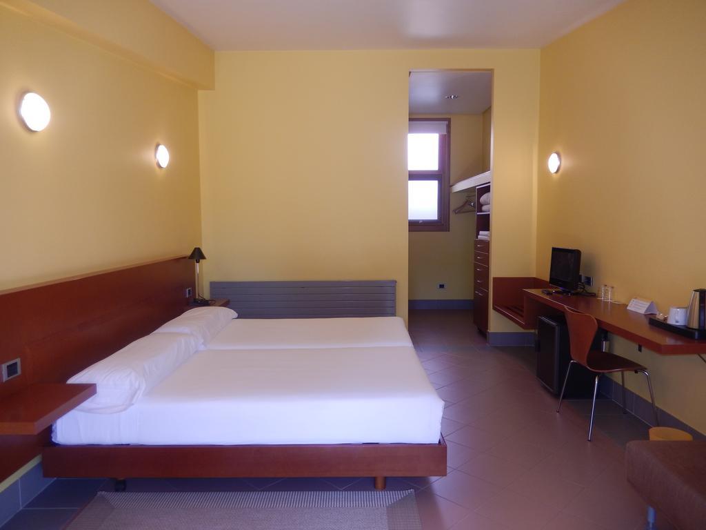 Cova Da Balea Guest House Aldan Exterior photo